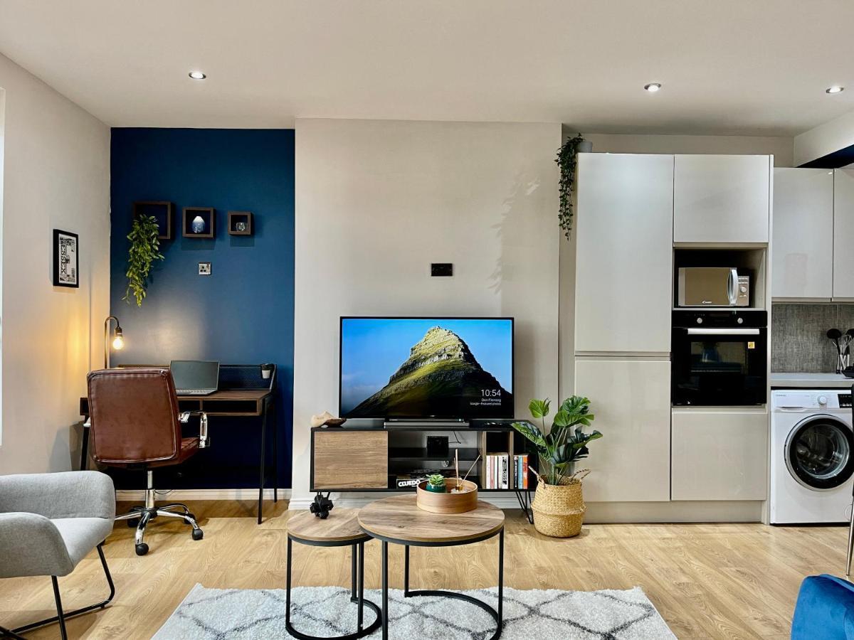 شقة City Centre Gem In Southend Near The Beach, Station And Parking المظهر الخارجي الصورة
