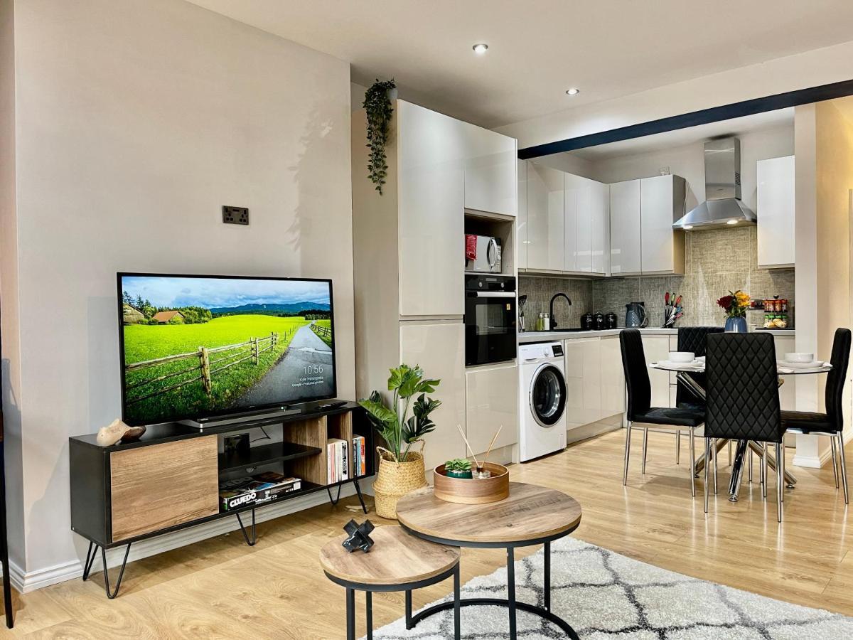 شقة City Centre Gem In Southend Near The Beach, Station And Parking المظهر الخارجي الصورة