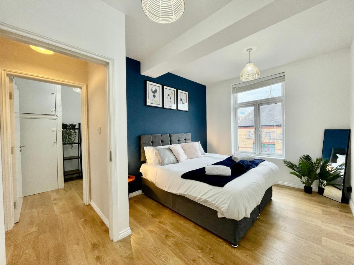 شقة City Centre Gem In Southend Near The Beach, Station And Parking المظهر الخارجي الصورة