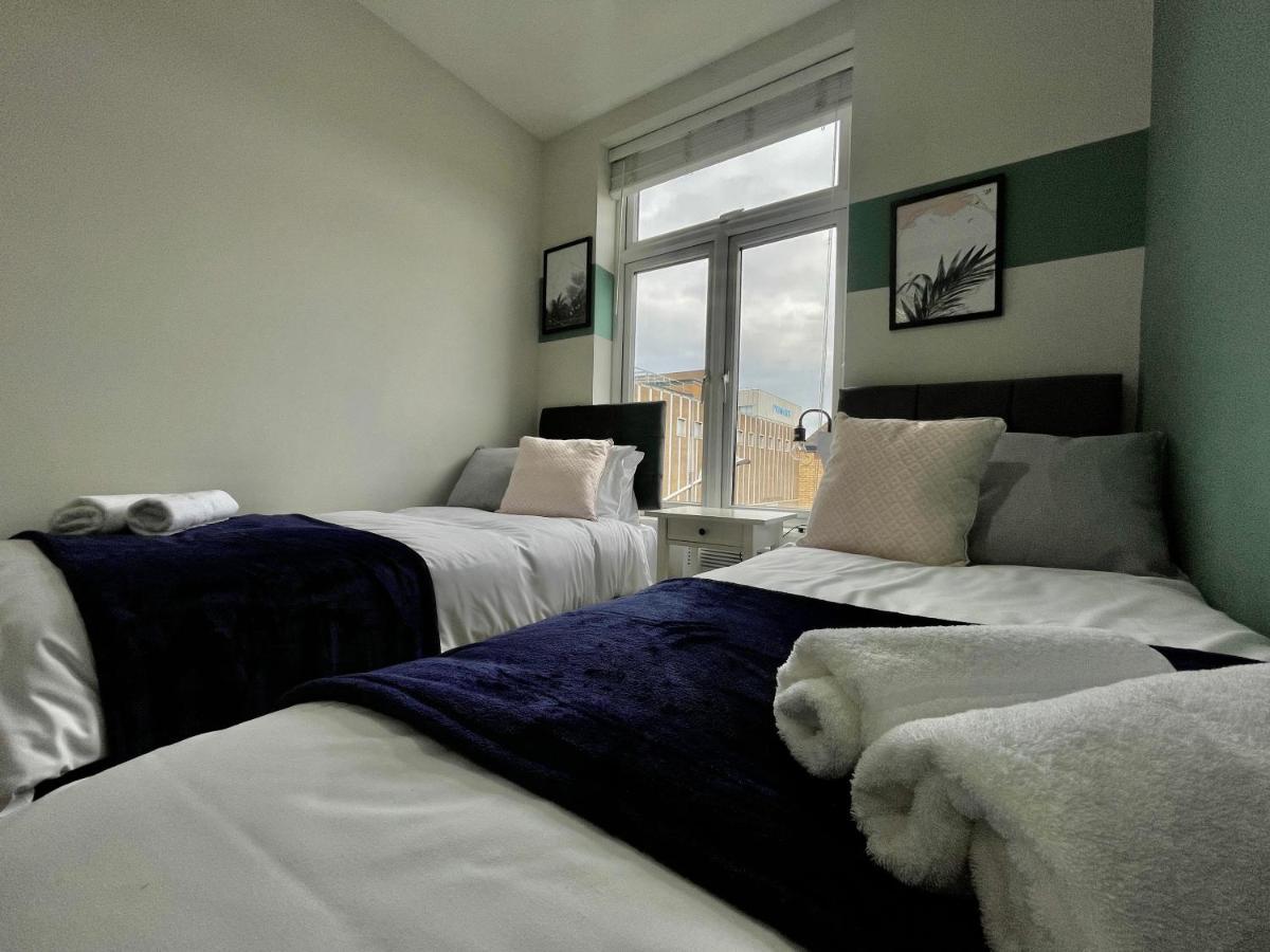 شقة City Centre Gem In Southend Near The Beach, Station And Parking المظهر الخارجي الصورة